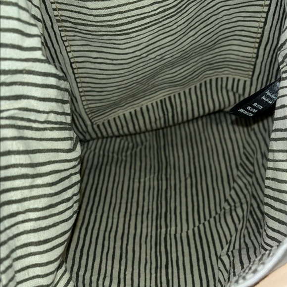 👜 **Vintage Addiction Canvas Tote – “I Love Jesus But I Drink a Little”** NWT - Picture 12 of 13